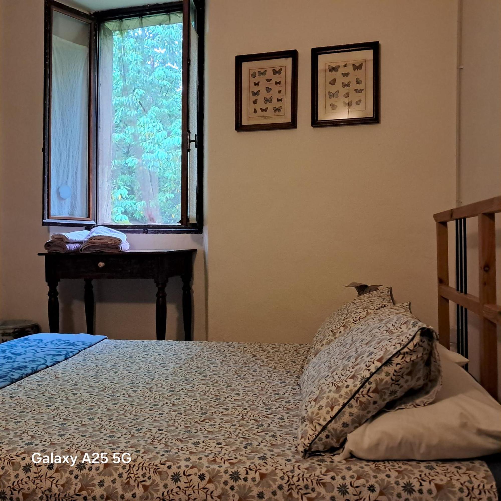 La Stanza Del Bosco Daire Arcumeggia Dış mekan fotoğraf